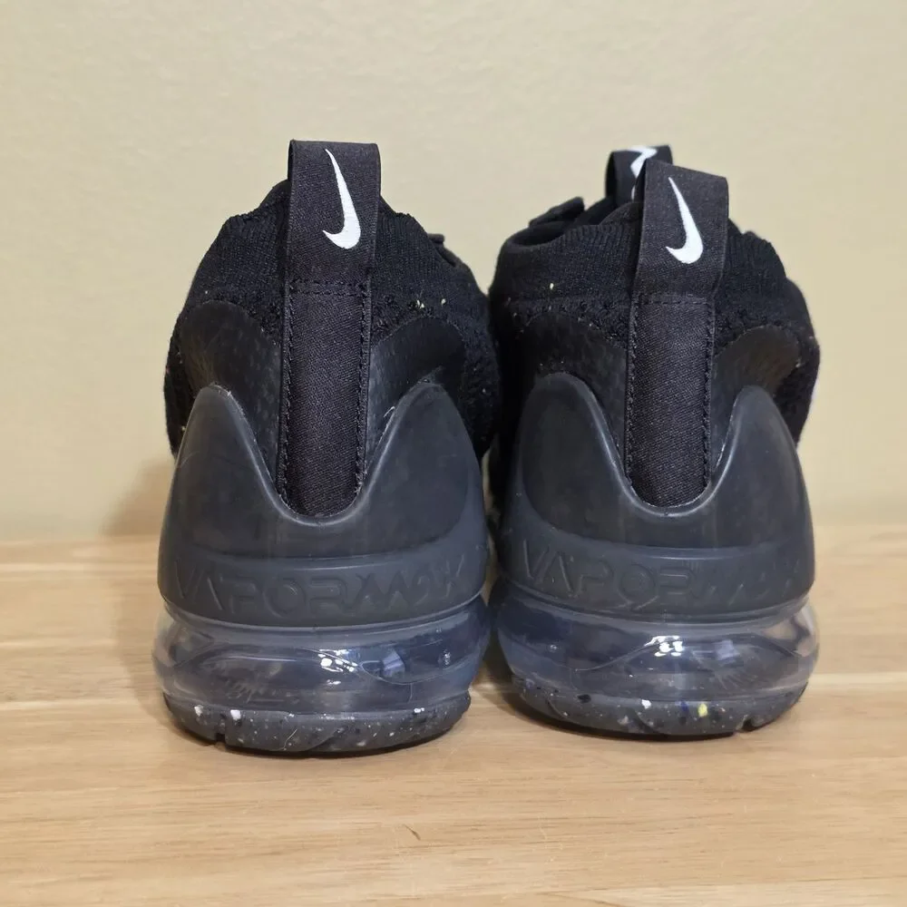 Nike Air VaporMax 2021 FK Black Metallic Silver DC4112-002 Women's Size 7.5